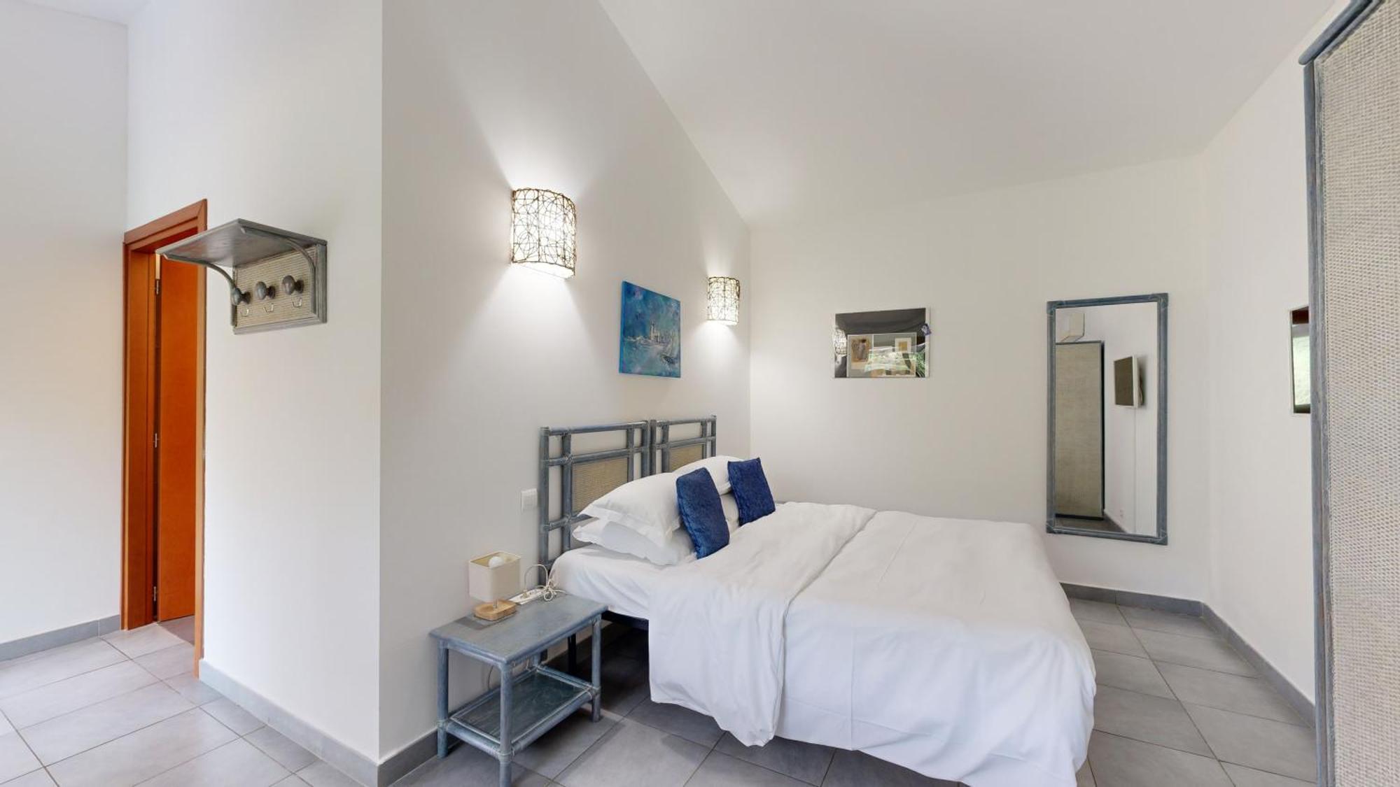 Poisson Rouge Hotell Bonifacio  Exteriör bild