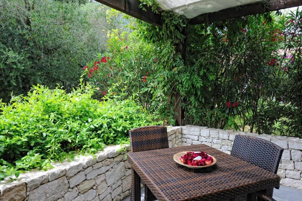 Poisson Rouge Hotell Bonifacio  Rum bild